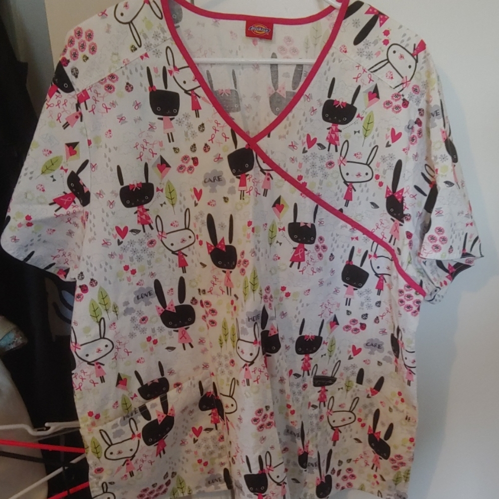 Dickies scrub top